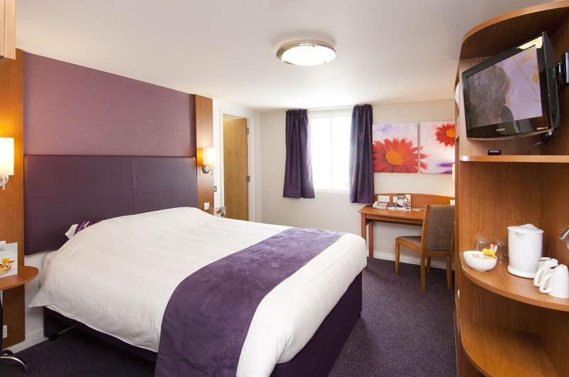 Premier Inn Welwyn Garden City Εξωτερικό φωτογραφία
