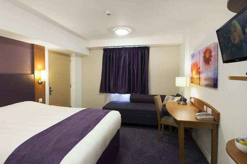 Premier Inn Welwyn Garden City Εξωτερικό φωτογραφία